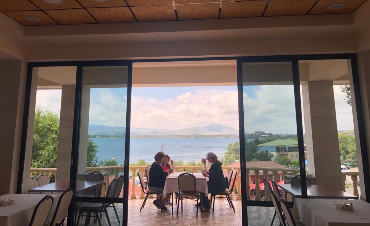 Hotel Ashot Erkat Sevan Dış mekan fotoğraf